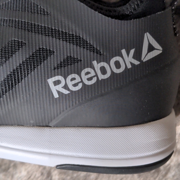 Reebok 9-9.5 Graphic "Cardio Inspire Low 2.0' - Picture 13 of 14
